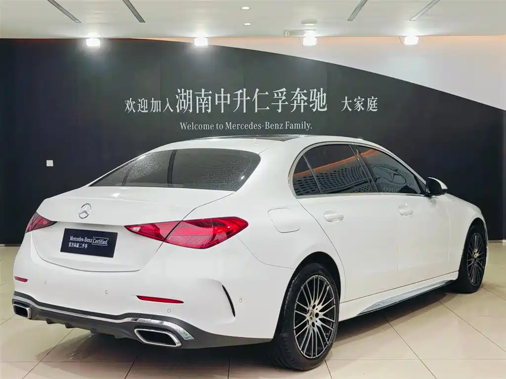 Mercedes-Benz C-Class 2023 — фото 14
