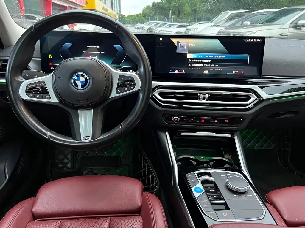 BMW i3 2022 — фото 5