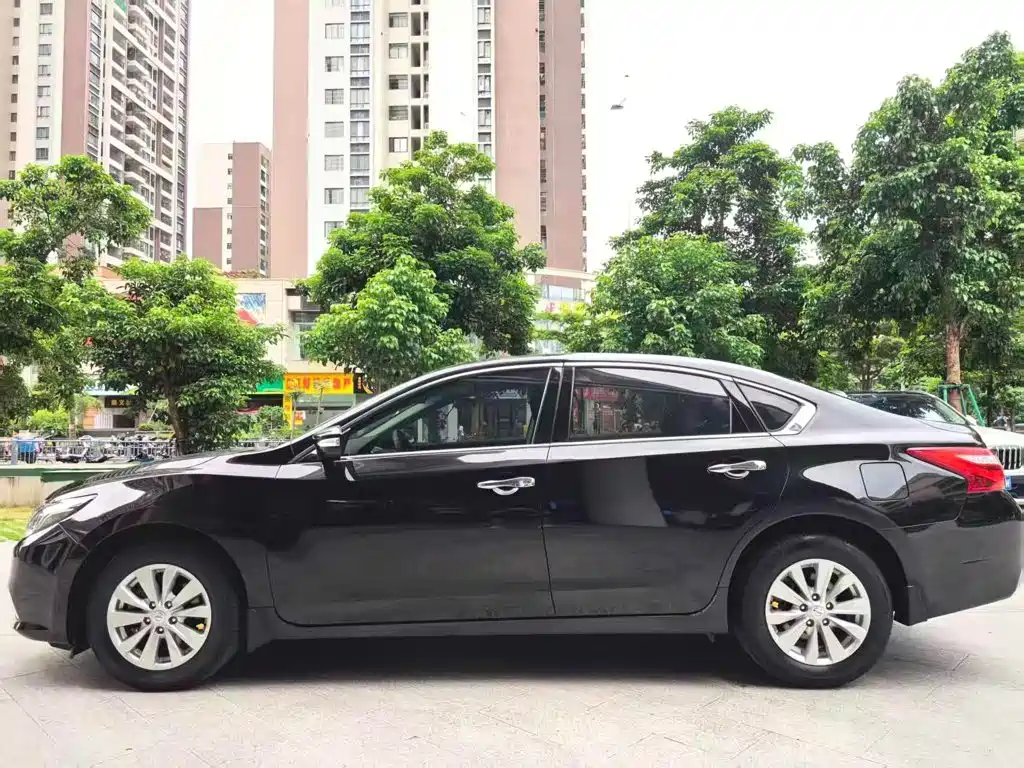Nissan Teana 2017 — фото 10