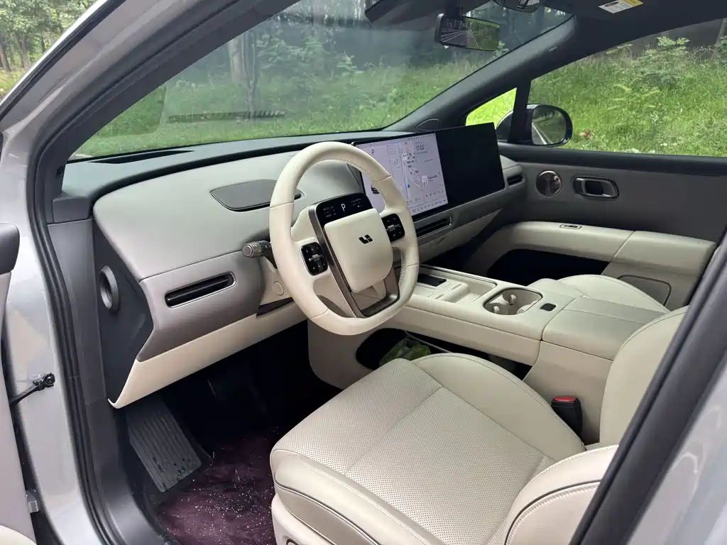 Li Auto i6 2025