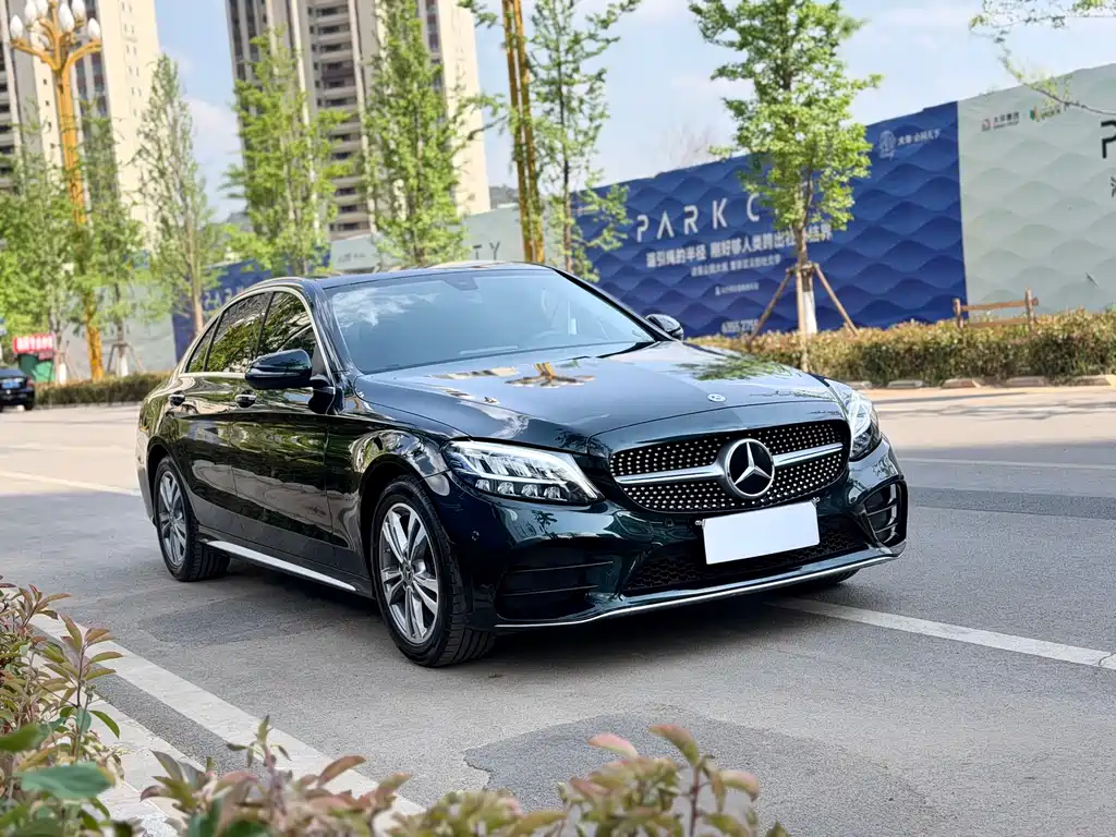 Mercedes-Benz C-Class 2021 — фото 3