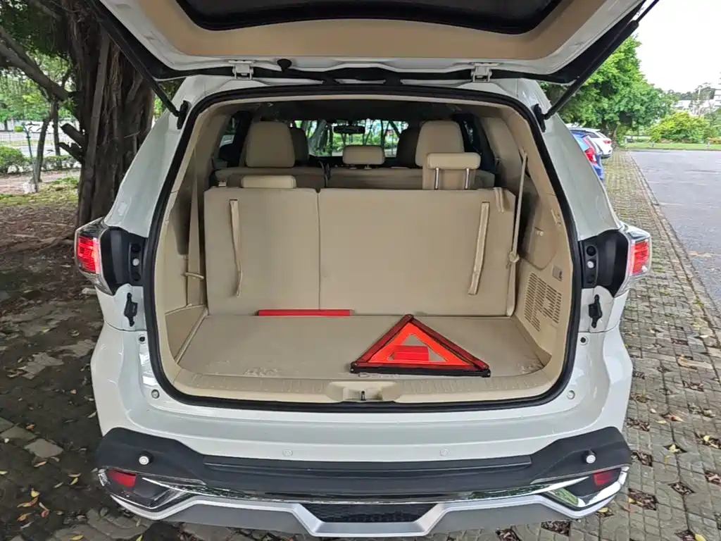Toyota Highlander 2015 — фото 19