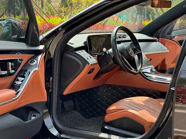 Mercedes-Benz S-Class 2023