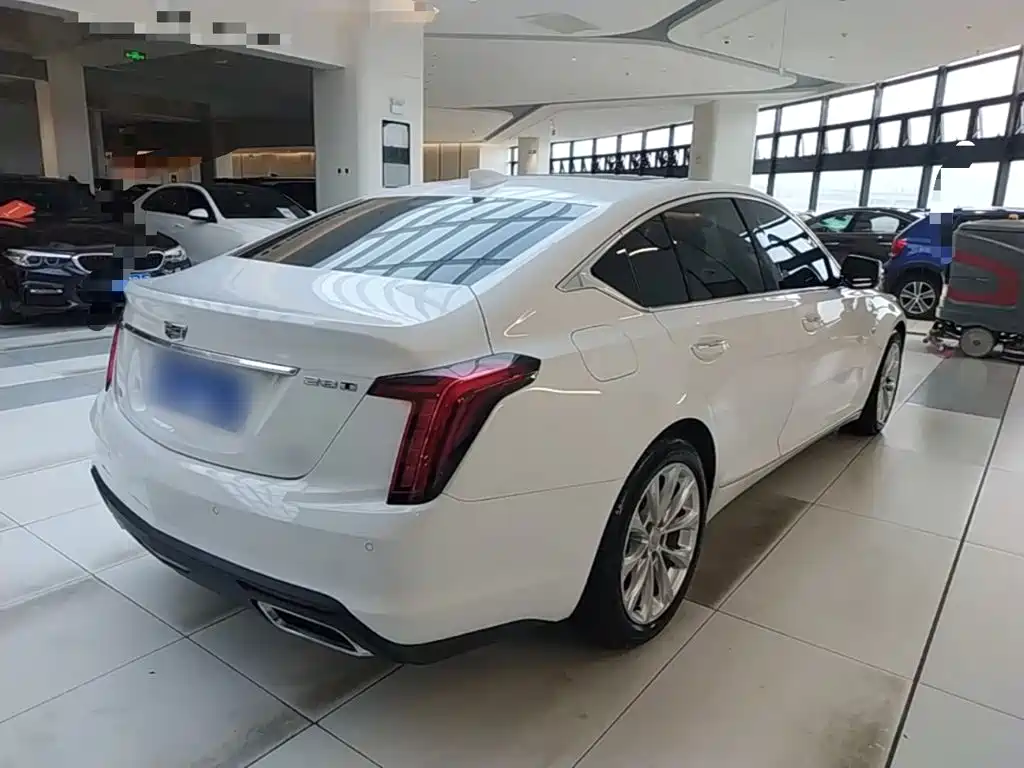 Cadillac CT5 2021 — фото 7