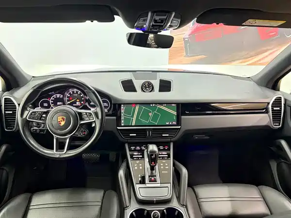 Porsche Cayenne New Energy 2020