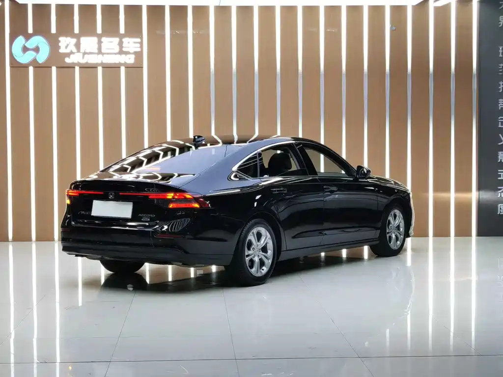 Honda Accord 2023 — фото 4