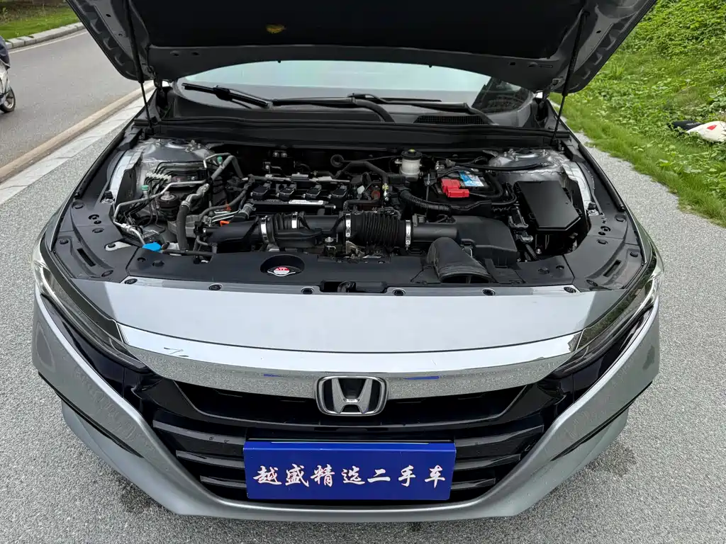 Honda Accord 2020 — фото 23