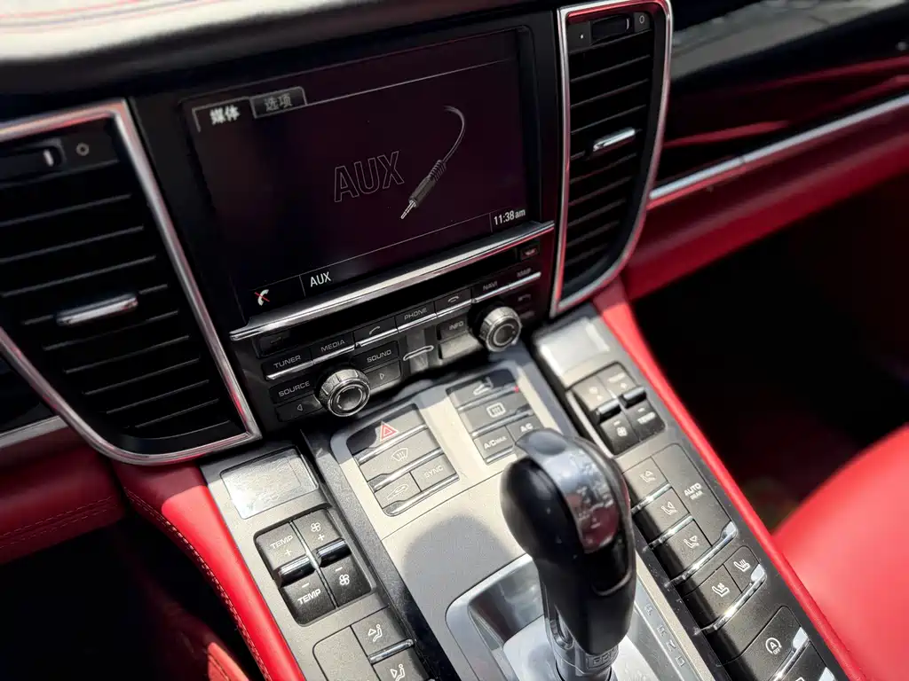 Porsche Panamera 2016 — фото 19