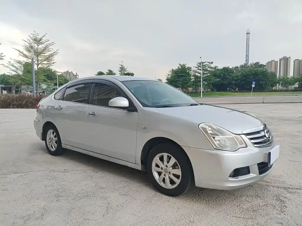 Nissan Sylphy 2015 — фото 1