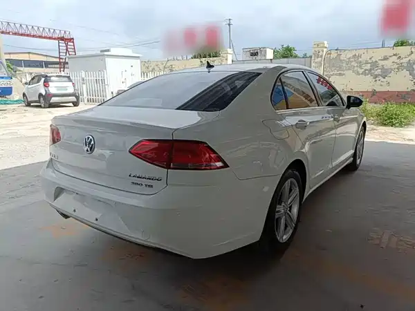 Volkswagen Lamando 2015