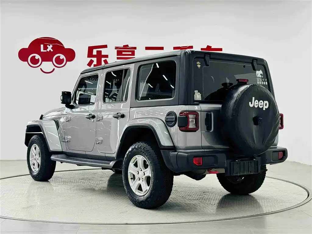 Jeep Wrangler 2020 — фото 3