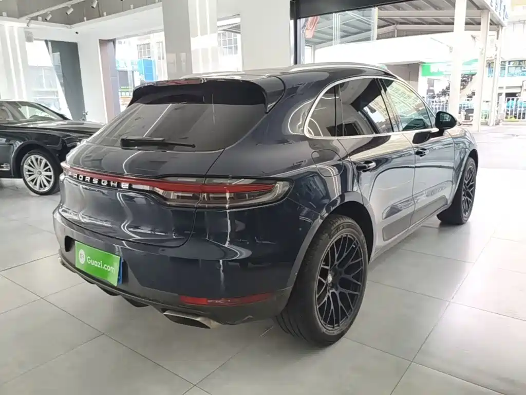 Porsche Macan 2021 — фото 7