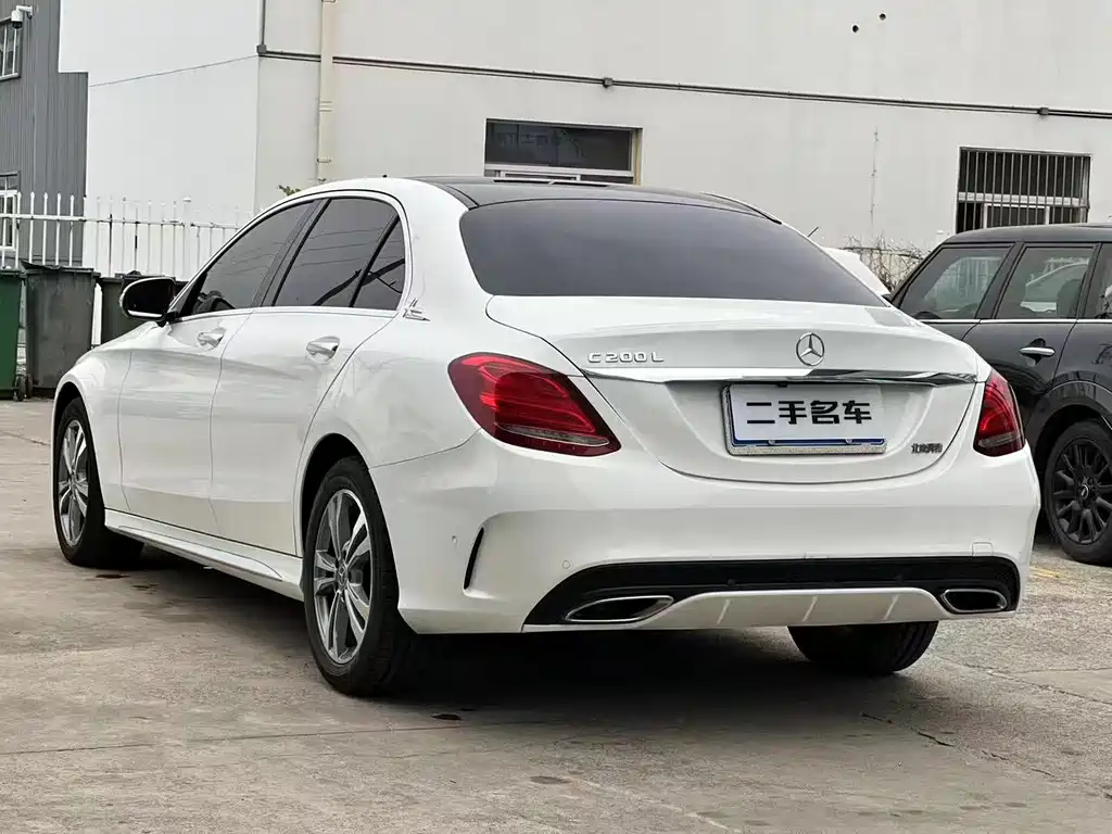 Mercedes-Benz C-Class 2018