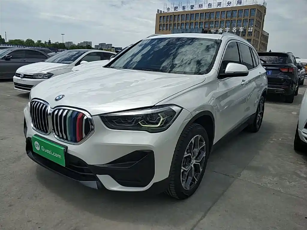 BMW X1 2020 — фото 2