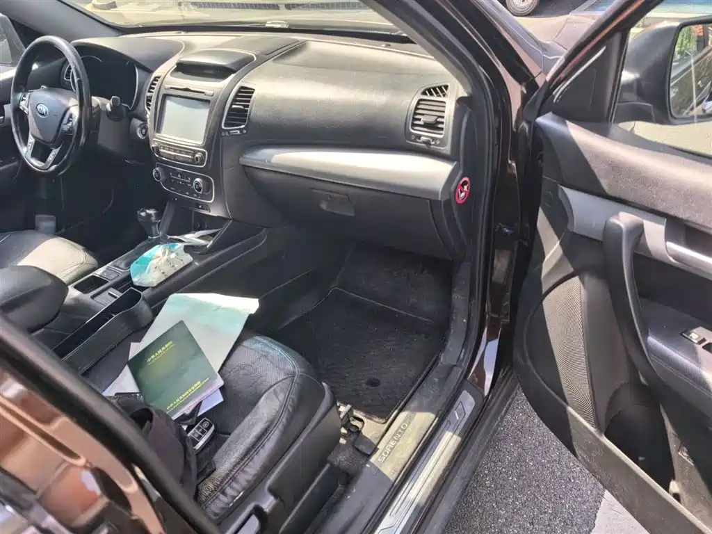 Kia Sorento 2015 — фото 20