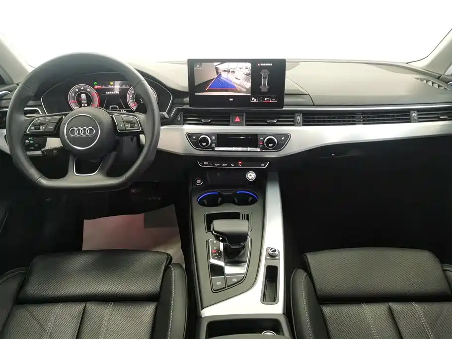 Audi A4L 2023 — фото 12