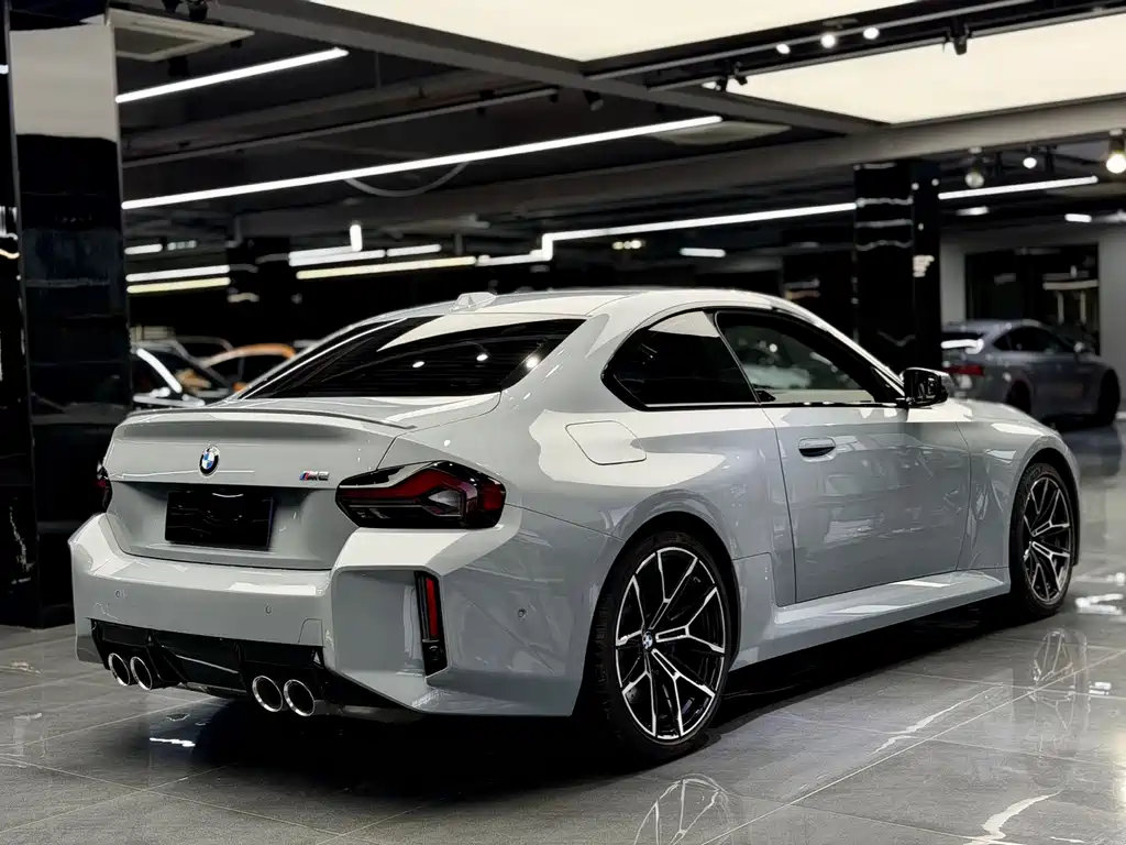 BMW M2 2024