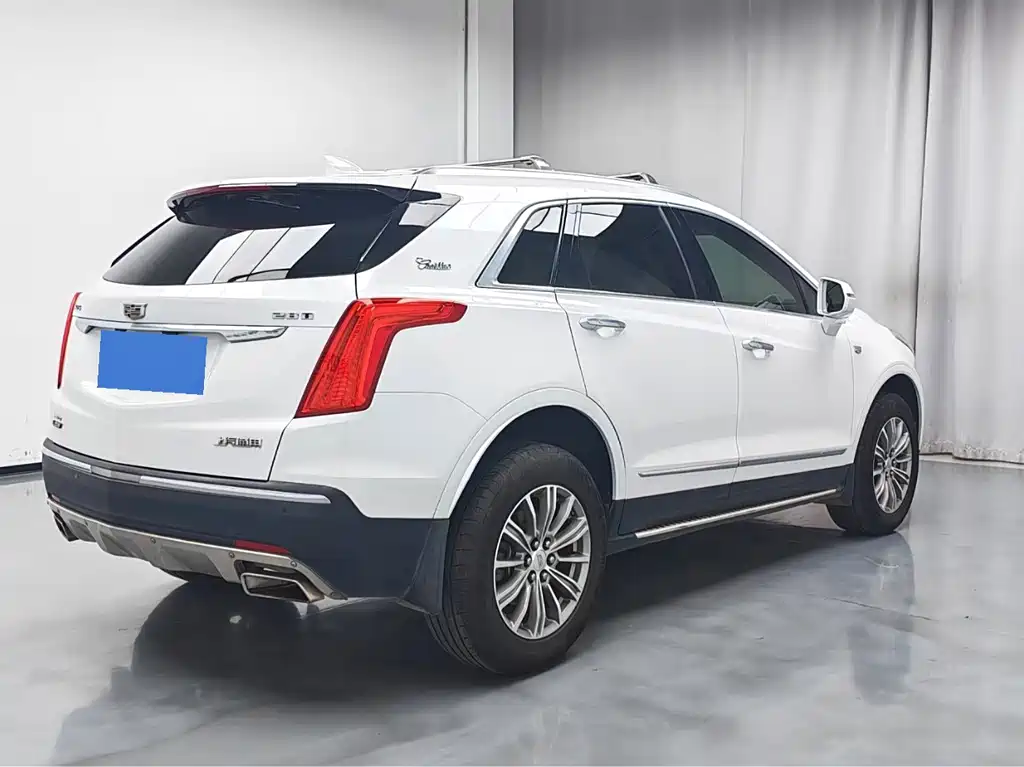 Cadillac XT5 2019 — фото 9