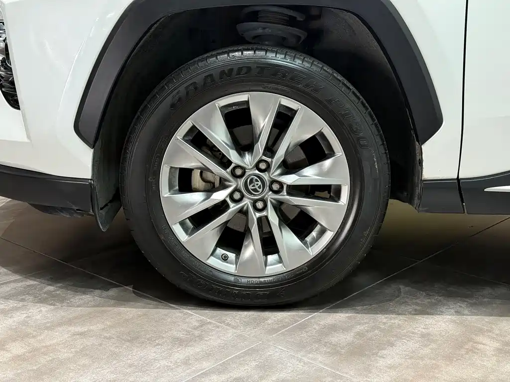 Toyota Wildlander 2020 — фото 29