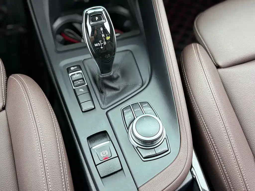 BMW X1 2020 — фото 13