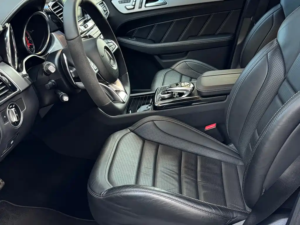 Mercedes-Benz GLE AMG 2016 — фото 10
