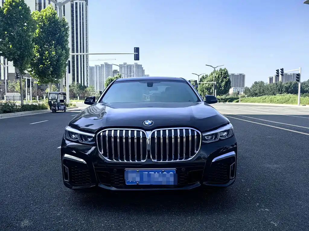 BMW 7 Series 2014 — фото 2