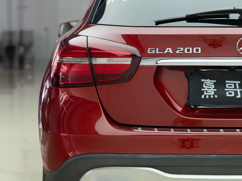 Mercedes-Benz GLA 2018 — фото 8