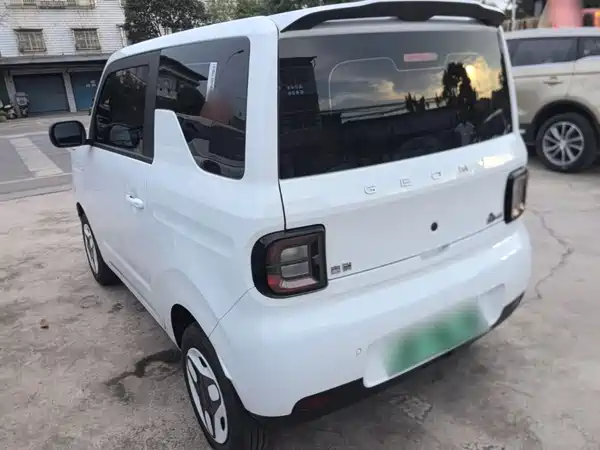 Geely Galaxy Panda 2025