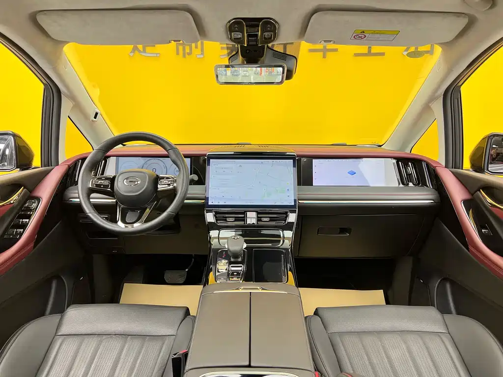 GAC Motor Trumpchi E9 2025 — фото 10