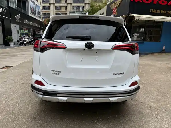 Toyota RAV4 2019