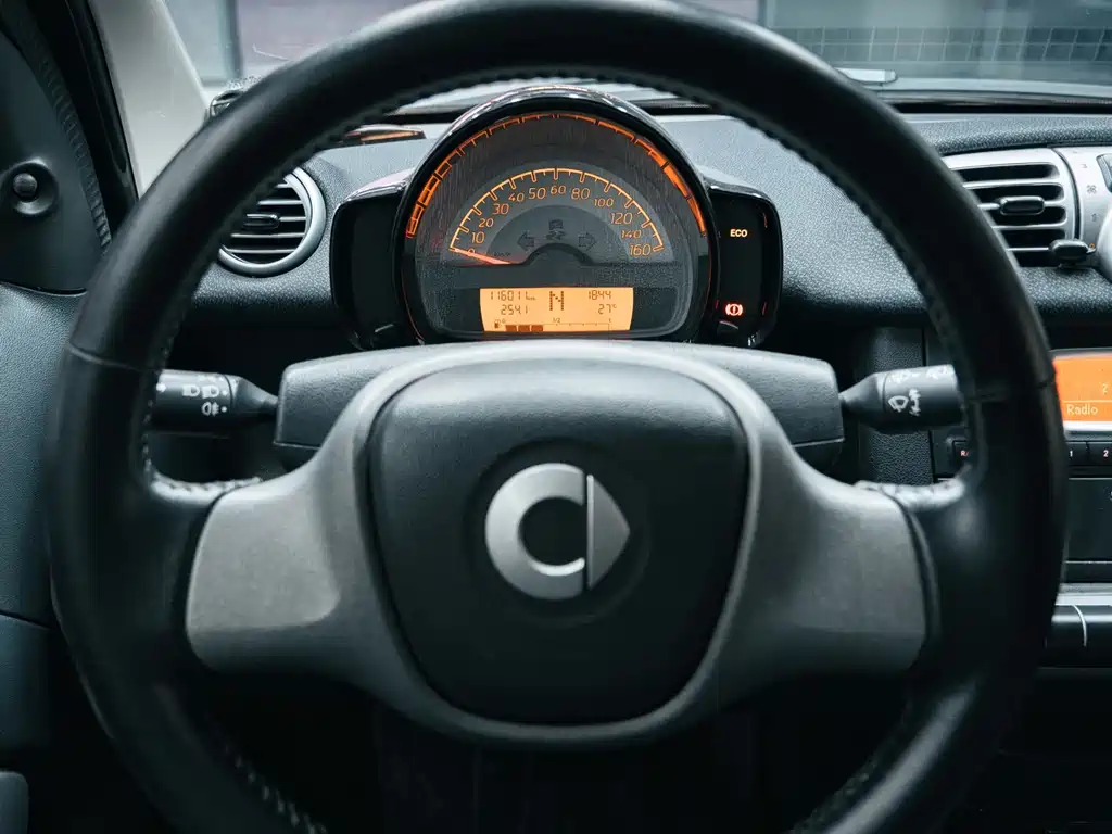 smart Fortwo 2013 — фото 11