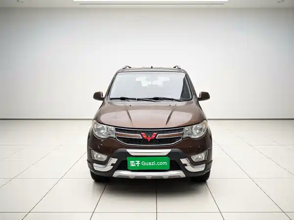Wuling Hongguang 2016