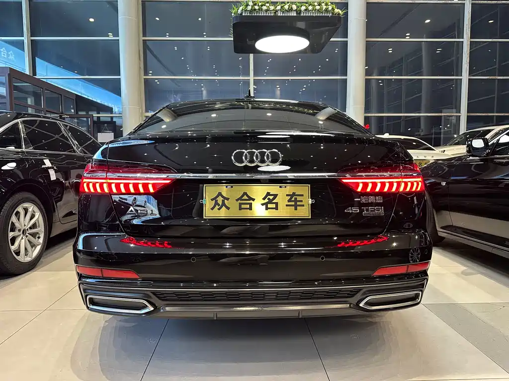 Audi A6L 2021