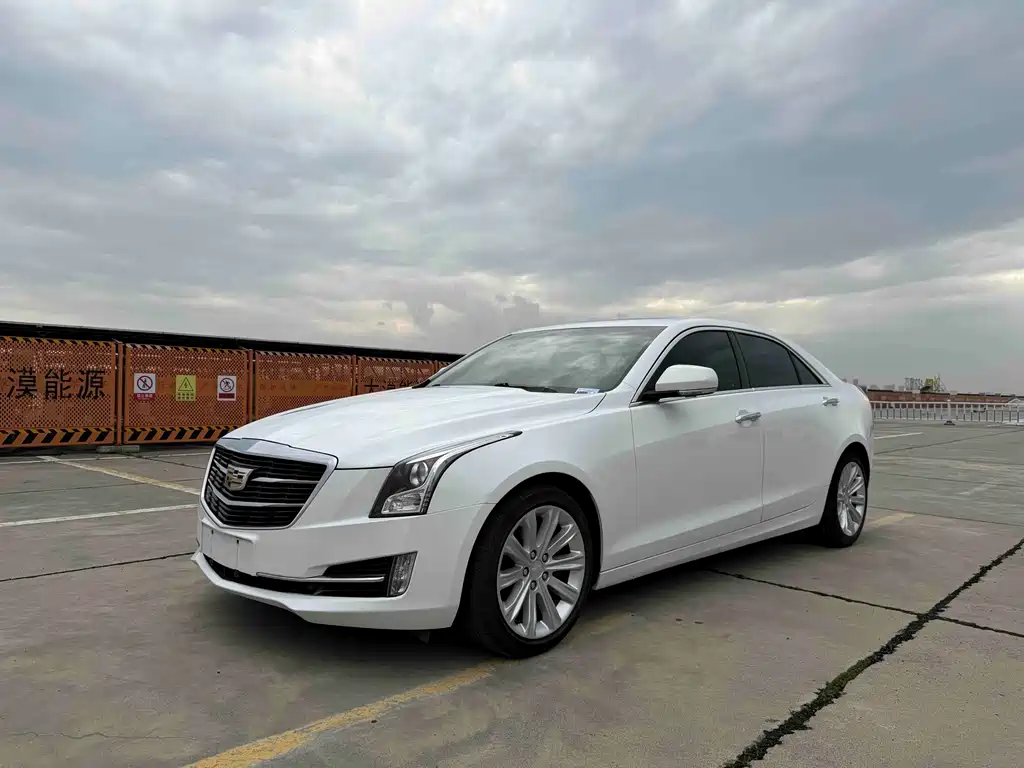 Cadillac ATS-L 2018 — фото 1