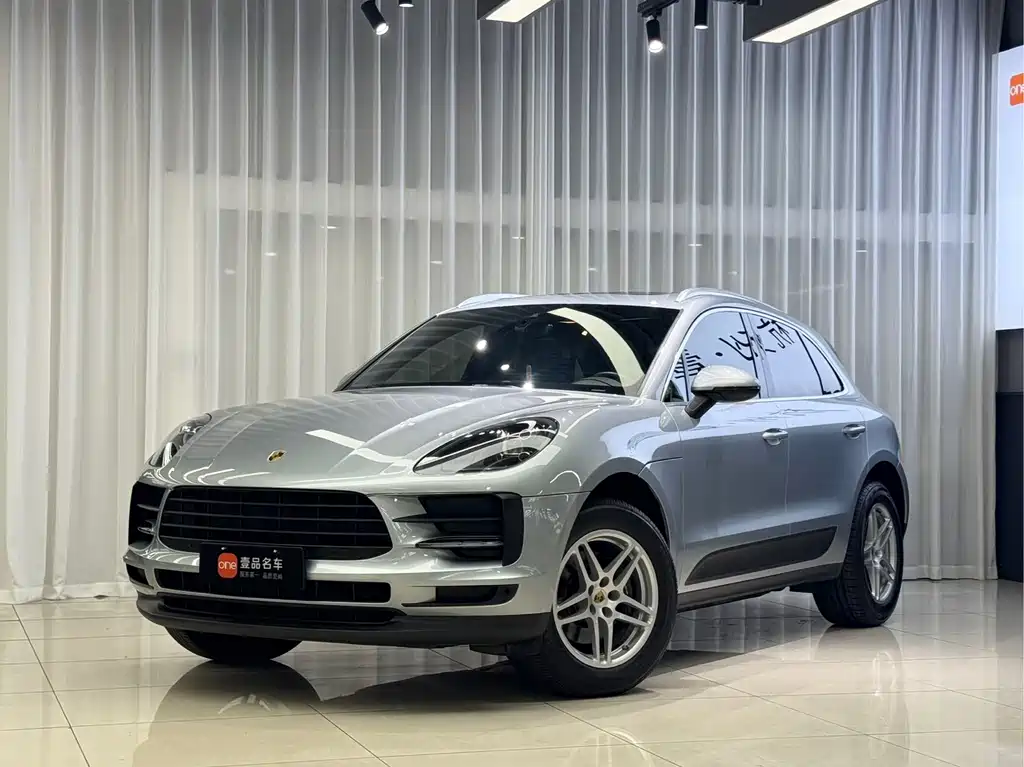 Porsche Macan 2020 — фото 14