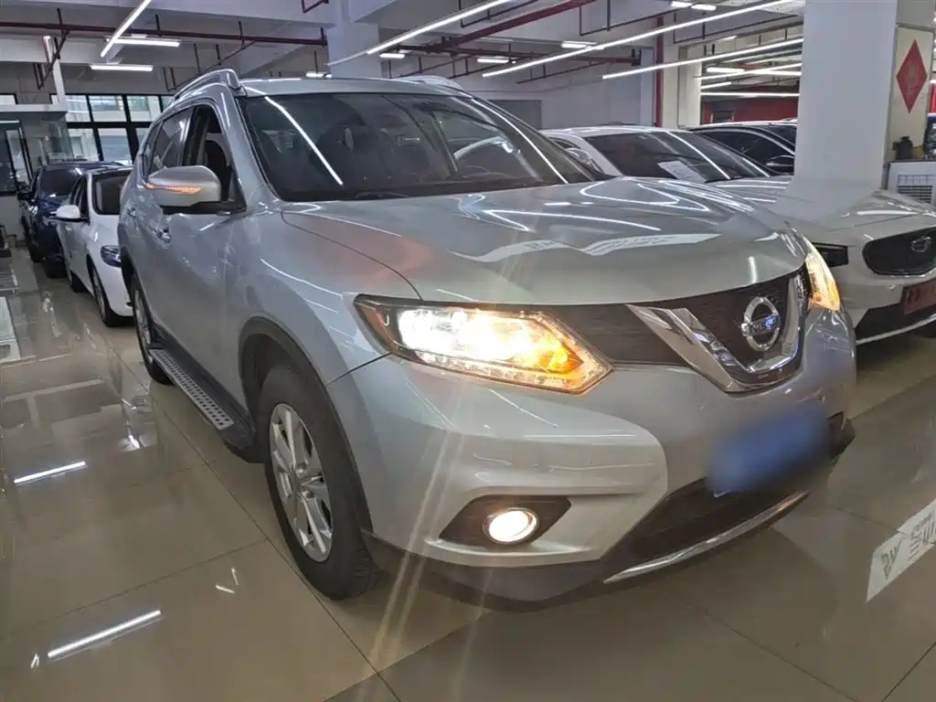 Nissan X-Trail 2014 — фото 4