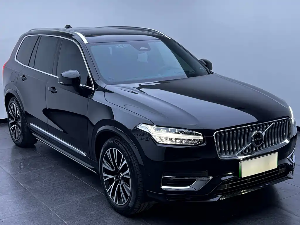 Volvo XC90 Plug-In Hybrid 2024 — фото 3