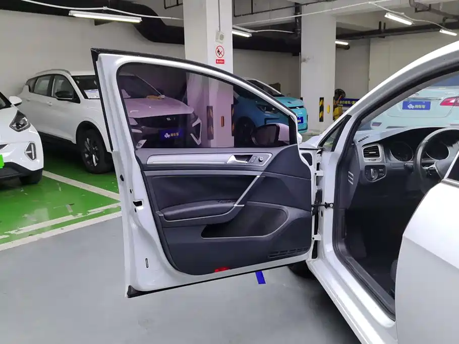 Volkswagen Golf 2015