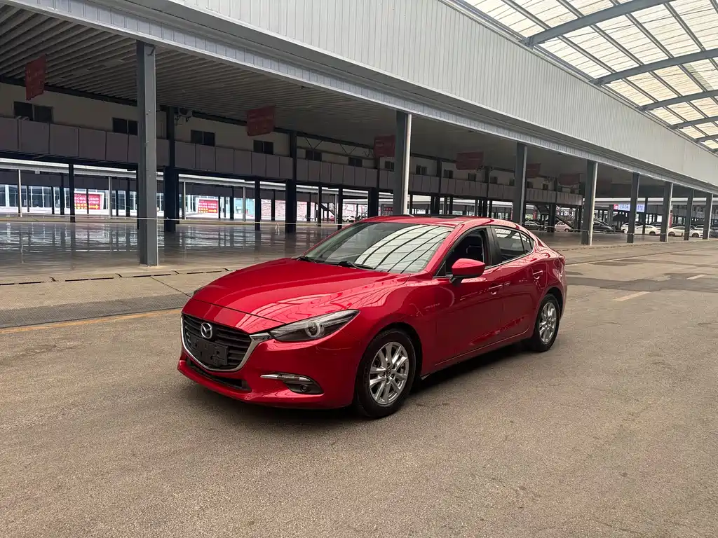 Mazda 3 Axela 2018 — фото 1