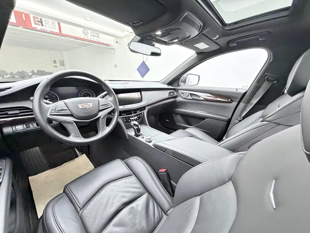 Cadillac CT6 2023 — фото 13