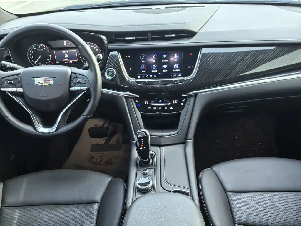 Cadillac XT6 2021 — фото 11