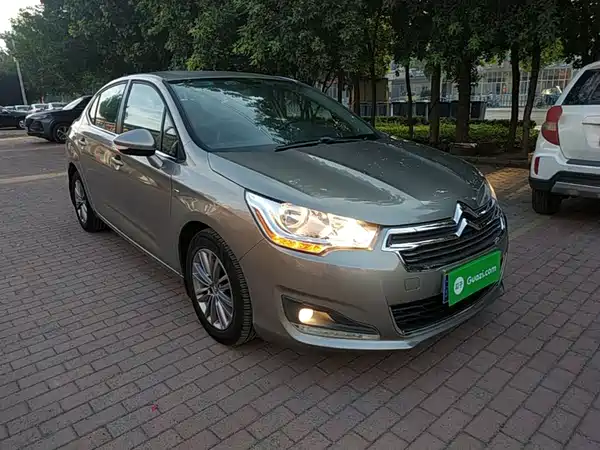 Citroën C4L 2015