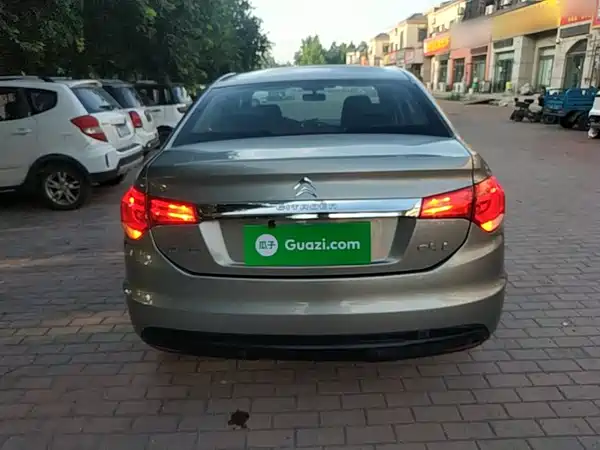 Citroën C4L 2015