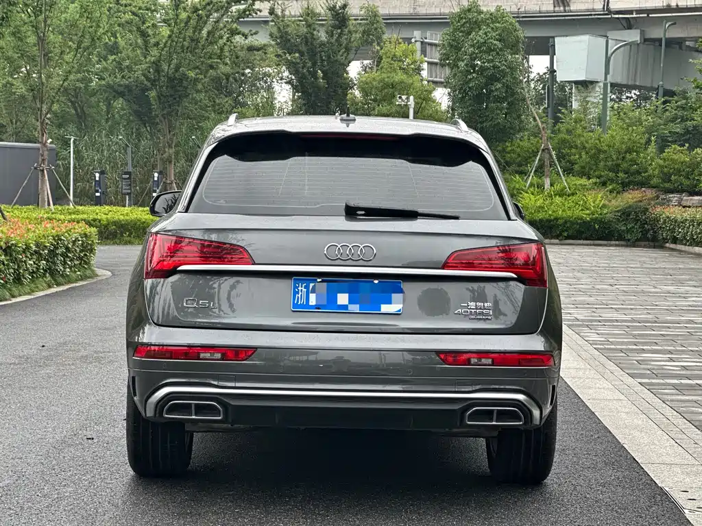 Audi Q5L 2023 — фото 5