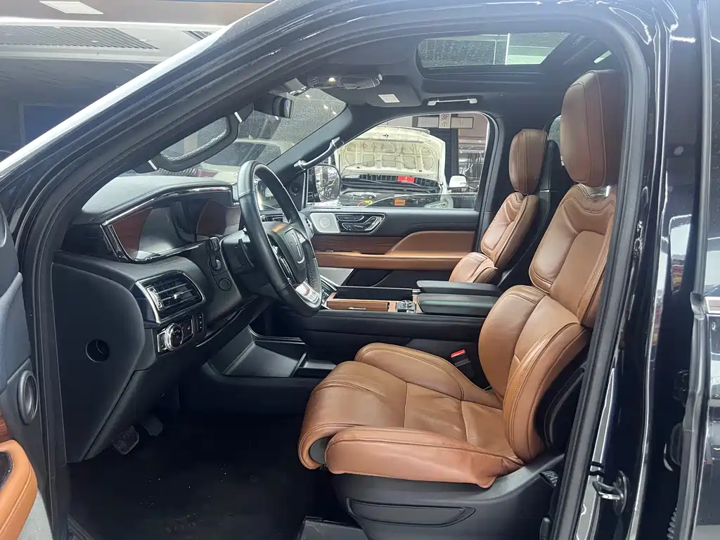 Lincoln Navigator 2019