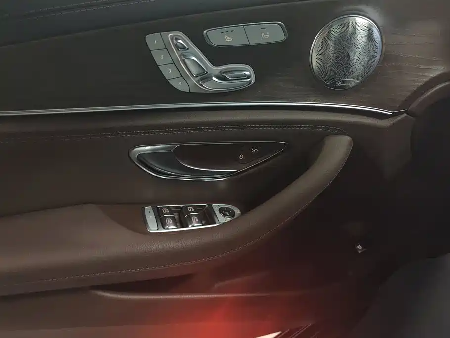 Mercedes-Benz E-Class 2017