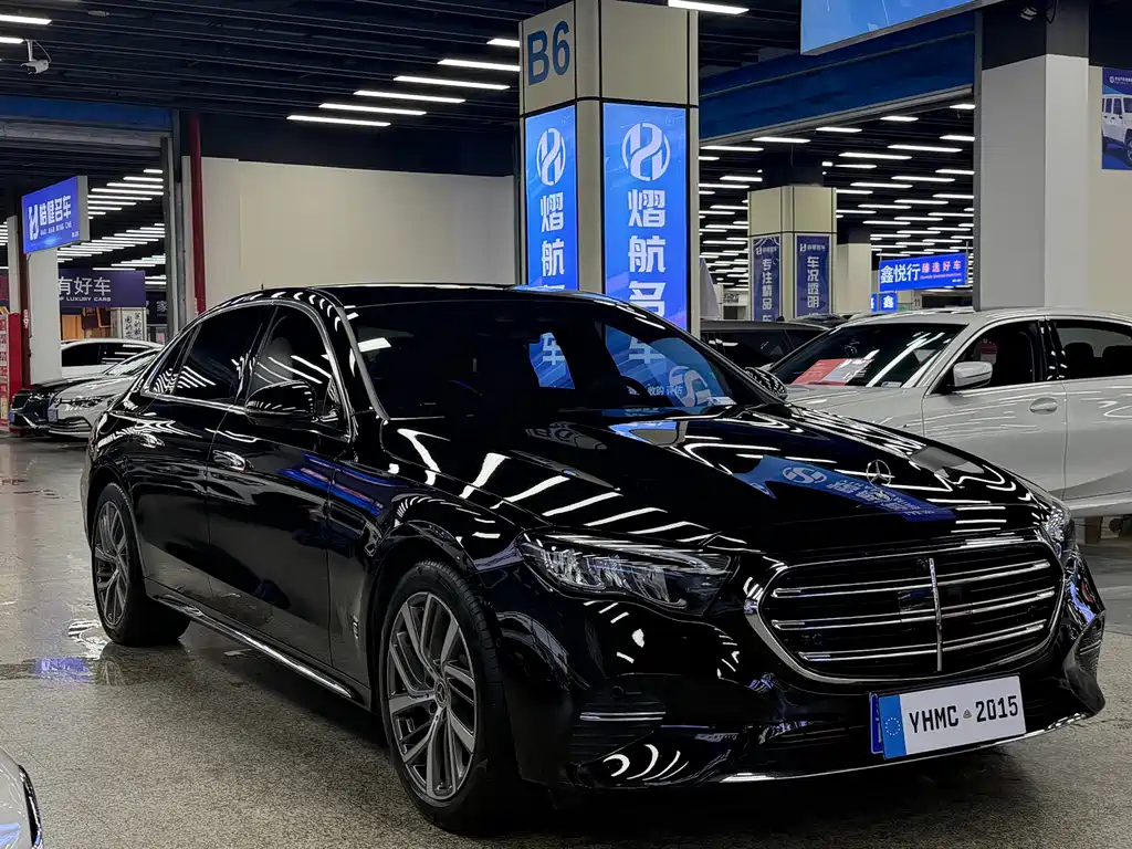 Mercedes-Benz E-Class 2024