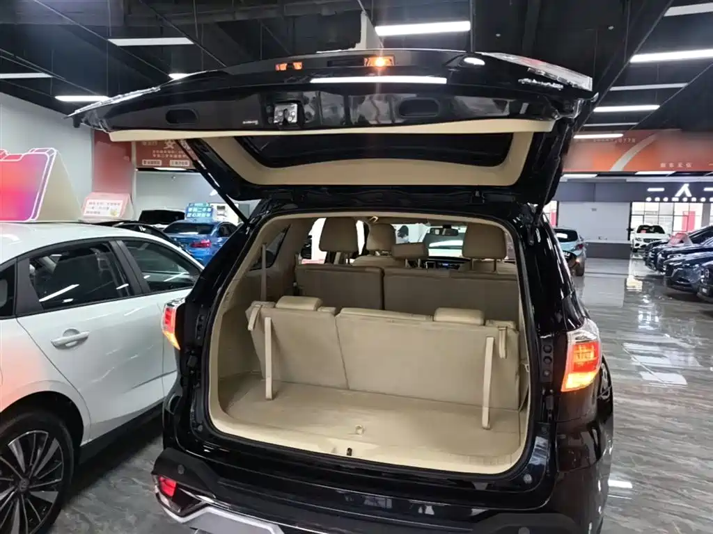 Toyota Highlander 2018 — фото 19