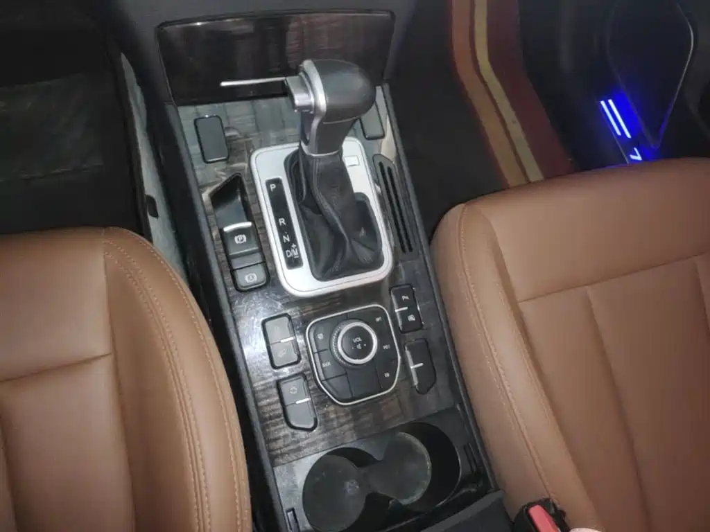 Haval H6 Coupe 2016 — фото 21