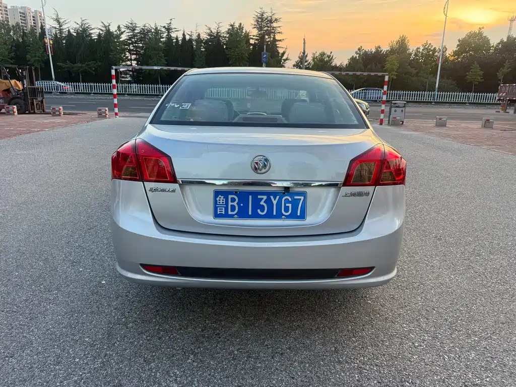 Buick Excelle 2015